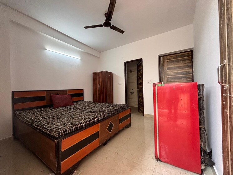 Bedroom, saket 1 RK 400 Sq.Ft. Builder Floor In Saket Delhi 9810614
