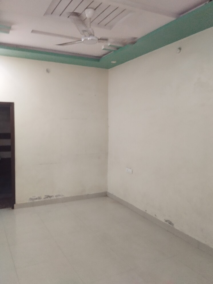 Room, matiyari 2 Bedroom 1251 Sq.Ft. Independent House In Matiyari Lucknow 9810624
