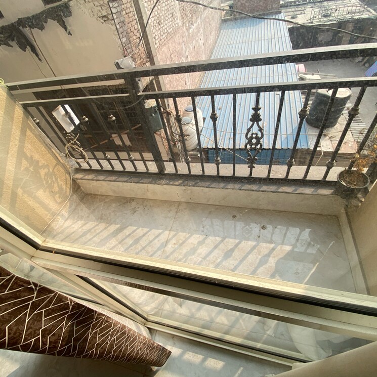 Balcony, chattarpur 1 Bedroom 600 Sq.Ft. Builder Floor In Chattarpur Delhi 9810640