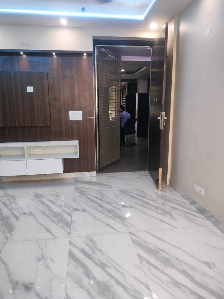 Room, nimbus-the-hyde-park 3 Bedroom 1320 Sq.Ft. Apartment In Sector 78 Noida 9810717