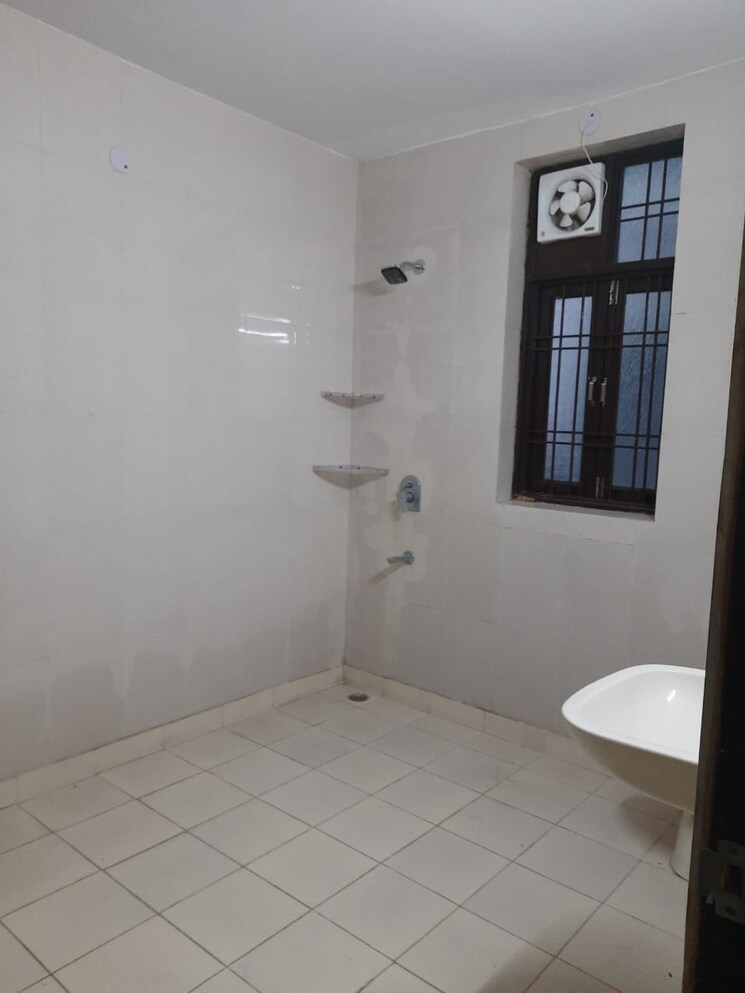 Cover Image, ansal-plaza-sector-23 2.5 Bedroom 1750 Sq.Ft. Builder Floor In Sector 23 Gurgaon 9810719