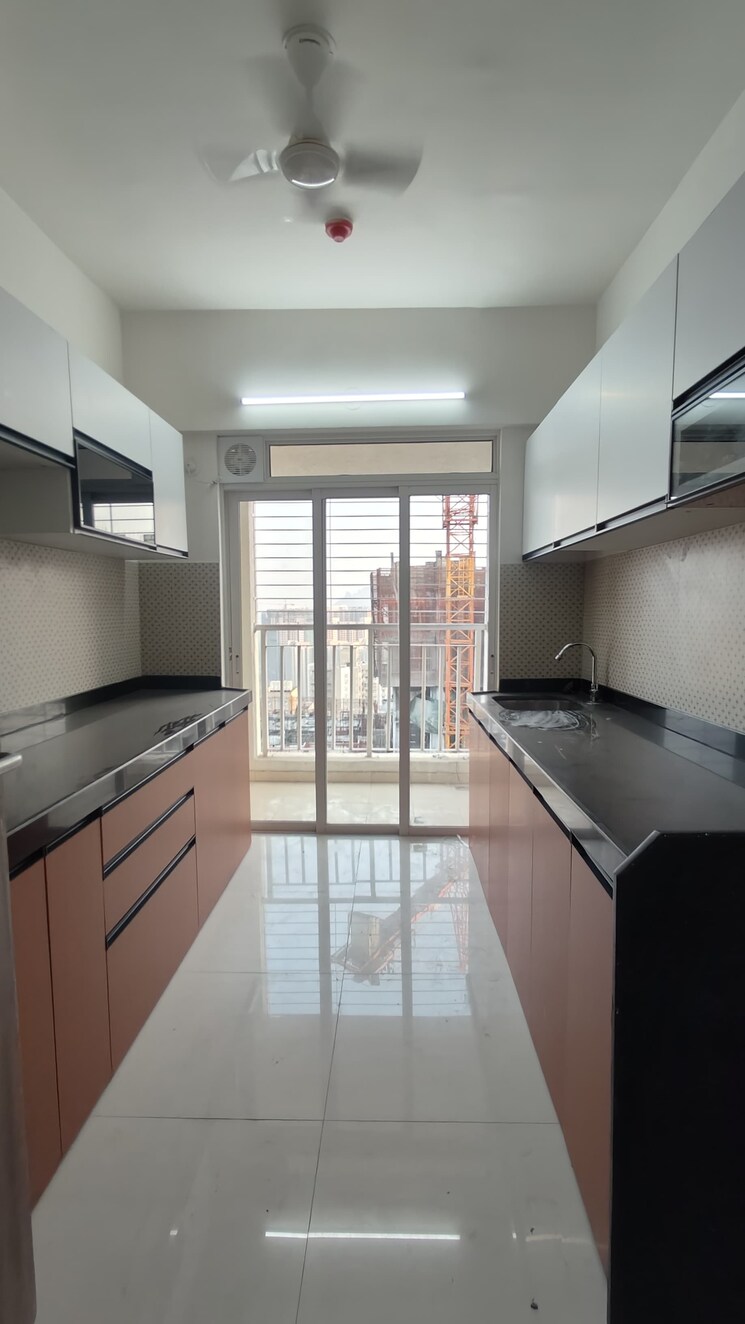 Kitchen, raymond-aashiyana 2 Bedroom 600 Sq.Ft. Apartment In Vartak Nagar Thane 9810756