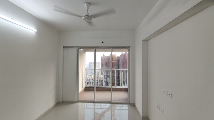 Room, raymond-aashiyana 2 Bedroom 600 Sq.Ft. Apartment In Vartak Nagar Thane 9810756