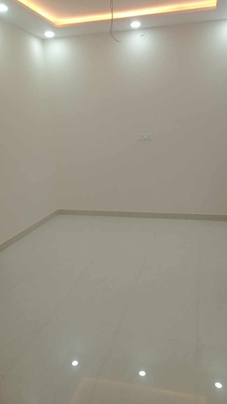 Room, azeagaia-botanica 3 Bedroom 1425 Sq.Ft. Apartment In Vrindavan Yojna Lucknow 9810758