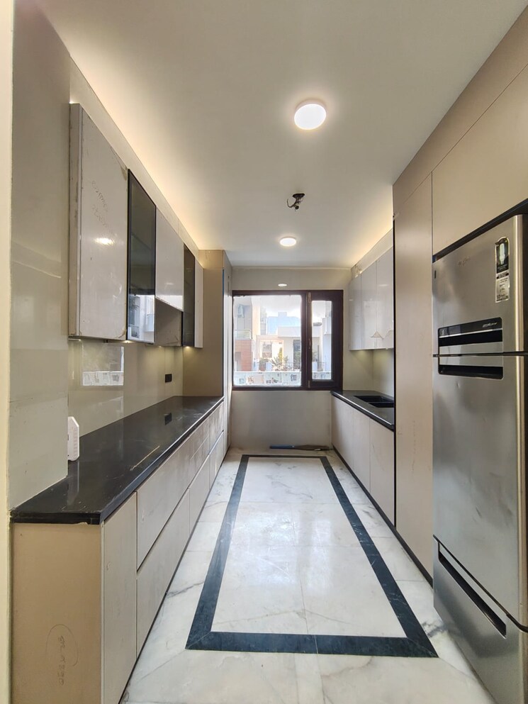 undefined, unitech-south-city-1 3 Bedroom 2300 Sq.Ft. Builder Floor In South City 1 Gurgaon 9810762