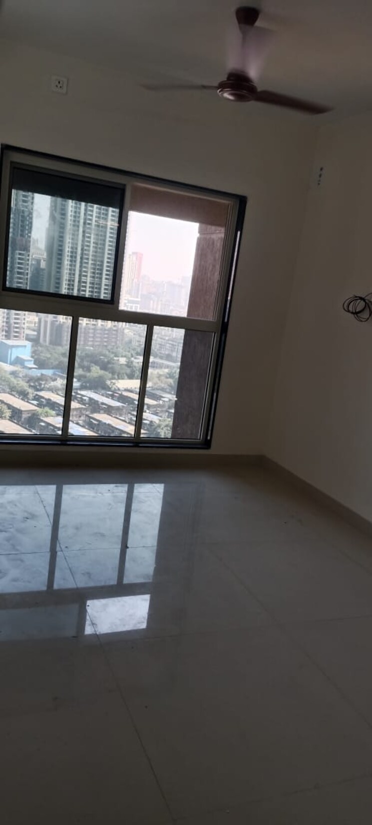Room, bhatta-chawl 2 Bedroom 850 Sq.Ft. Apartment In Worli Mumbai 9810783