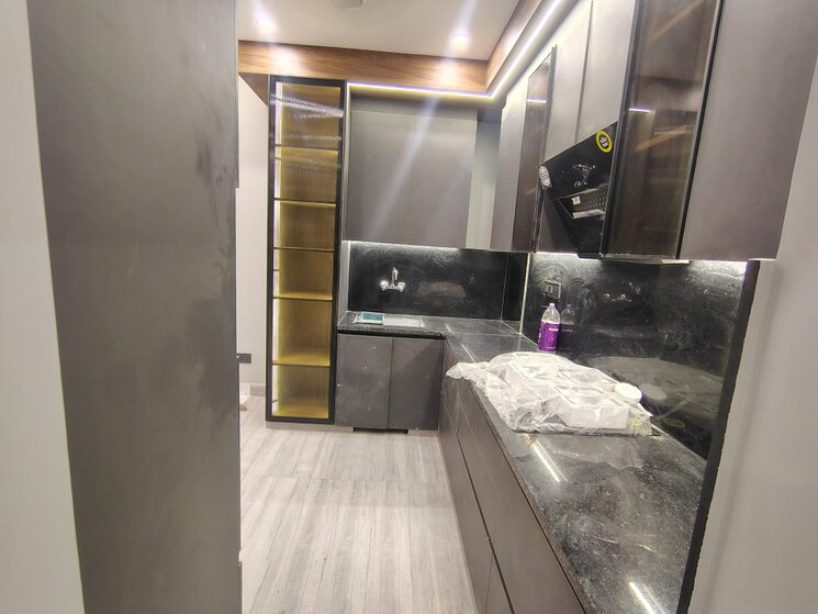 Kitchen, shivalik colony 3 Bedroom 1800 Sq.Ft. Builder Floor In Shivalik Colony Delhi 9810785