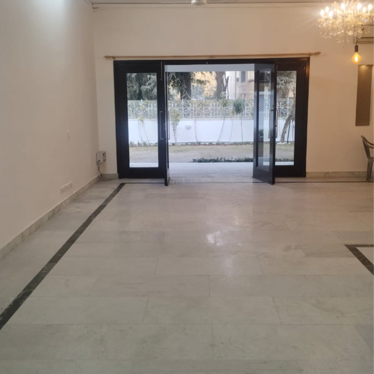 Cover Image, vasant vihar 4 Bedroom 5000 Sq.Ft. Builder Floor In Vasant Vihar Delhi 9810809
