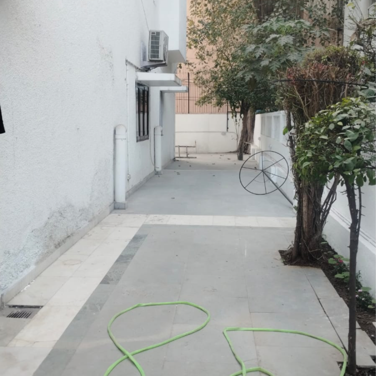 Balcony, vasant vihar 4 Bedroom 5000 Sq.Ft. Builder Floor In Vasant Vihar Delhi 9810809