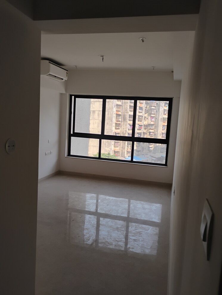 Room, shapoorji-pallonji-vicinia 2 Bedroom 888 Sq.Ft. Apartment In Powai Mumbai 9810824