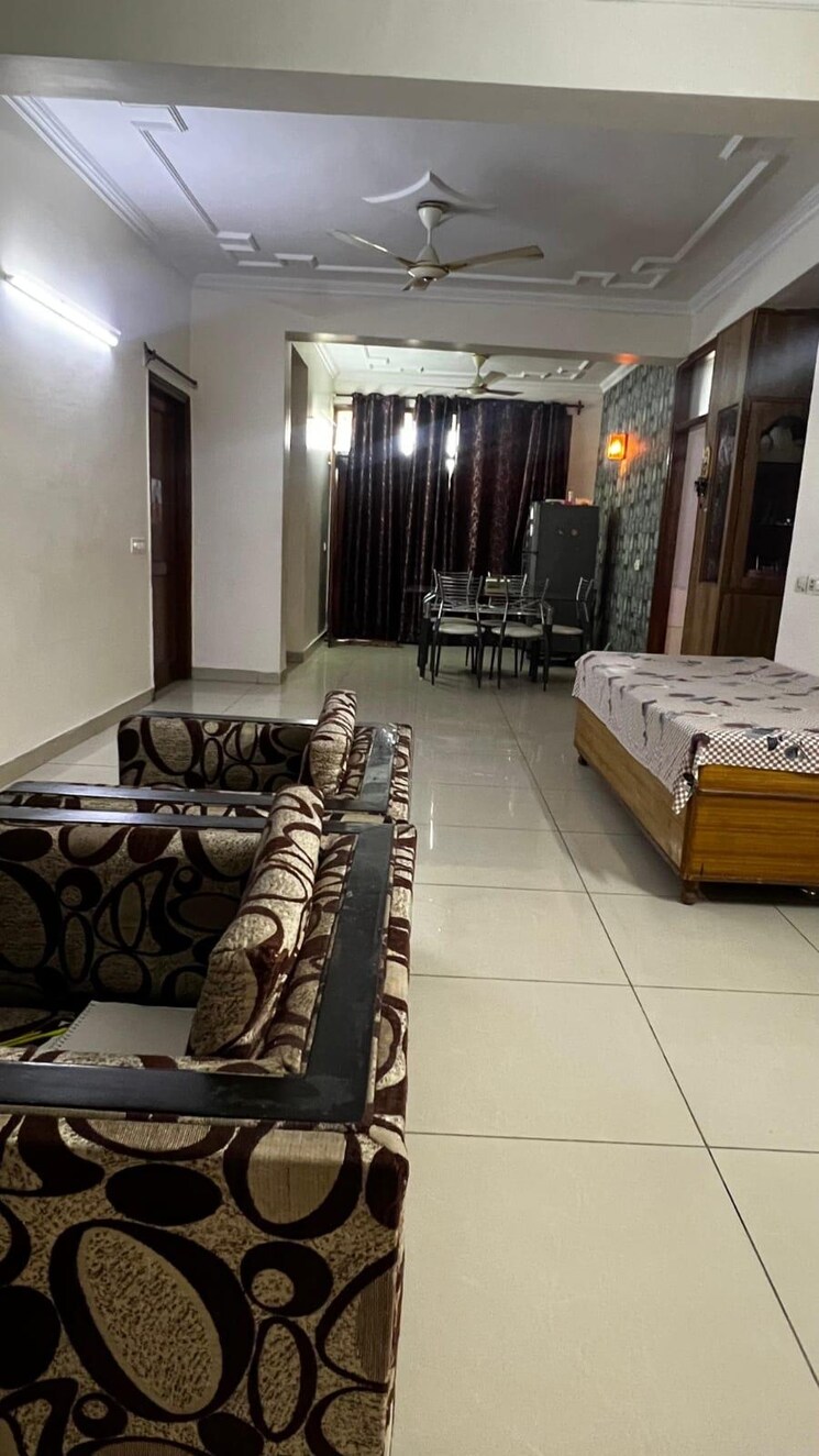 Cover Image, ambala highway 3 Bedroom 1743 Sq.Ft. Apartment In Ambala Highway Zirakpur 9810871