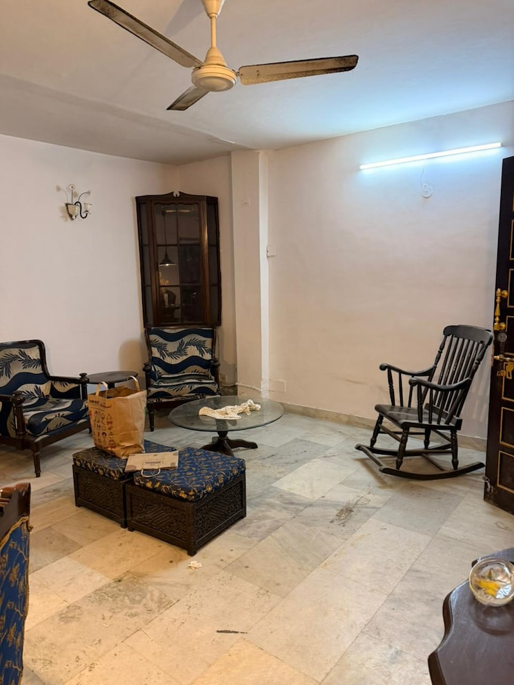 Living Room, greater kailash ii 2 Bedroom 1500 Sq.Ft. Builder Floor In Greater Kailash ii Delhi 9811006