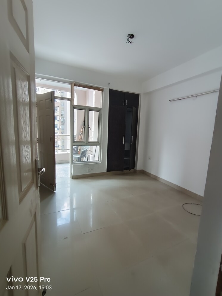 Room, supertech-cape-town 2 Bedroom 930 Sq.Ft. Apartment In Sector 74 Noida 9811098