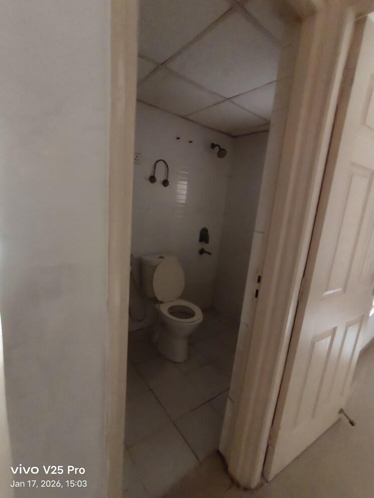 Bathroom, supertech-cape-town 2 Bedroom 930 Sq.Ft. Apartment In Sector 74 Noida 9811098