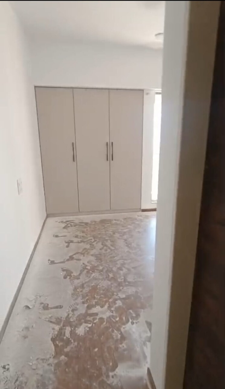 Room, cosmos-horizon-phase-2 3 Bedroom 986 Sq.Ft. Apartment In Pokhran Road No Two Thane 9811109