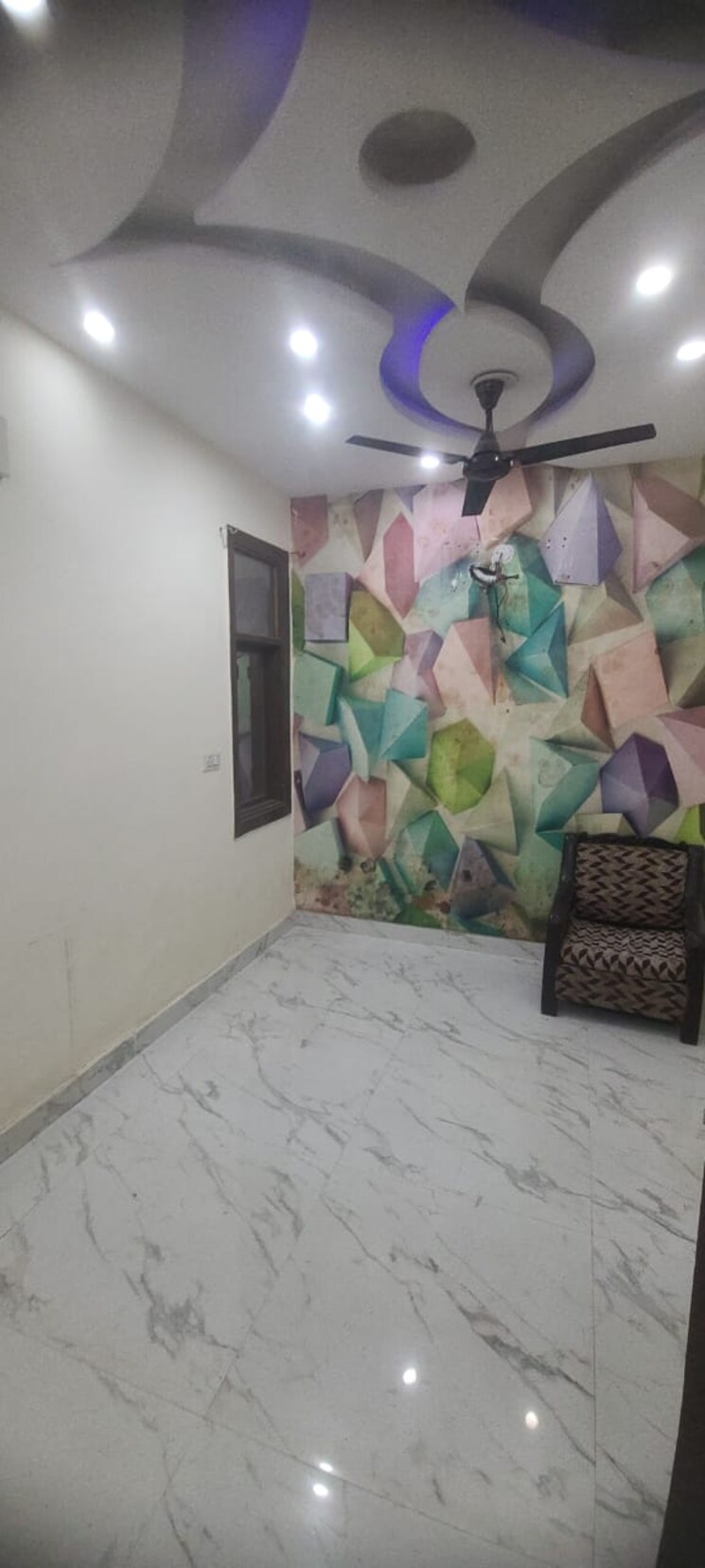 Living Room, vishwas park 1 Bedroom 40 Sq.Yd. Builder Floor In Vishwas Park Delhi 9811200