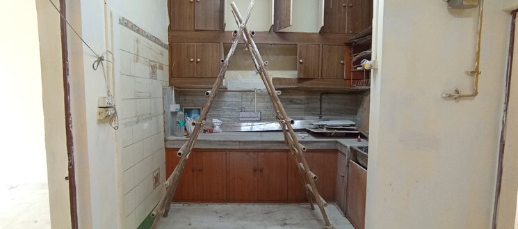 undefined, east of kailash 2 Bedroom 1100 Sq.Ft. Builder Floor In East Of Kailash Delhi 9811230