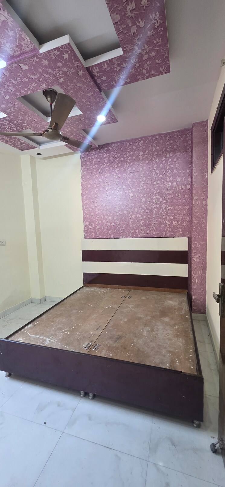 undefined, vishwas park 3 Bedroom 85 Sq.Yd. Builder Floor In Vishwas Park Delhi 9811235