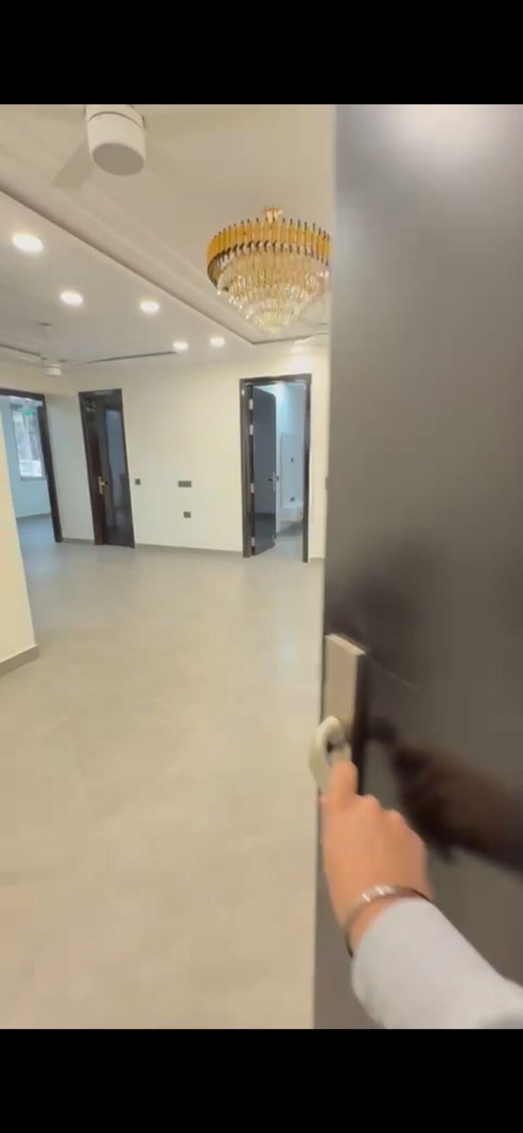 Room, rohini sector 9 3 Bedroom 1200 Sq.Ft. Apartment In Rohini Sector 9 Delhi 9811332