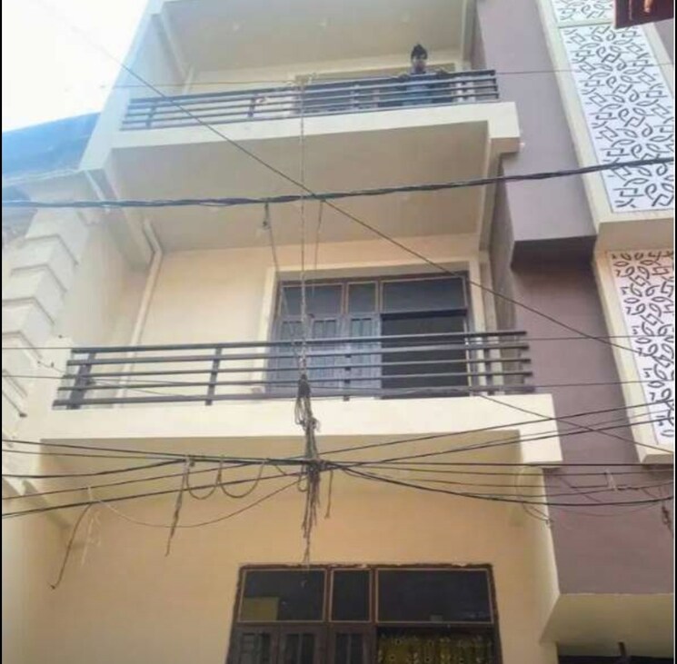 undefined, lalbagh 2 Bedroom 820 Sq.Ft. Apartment In Lalbagh Lucknow 9811417