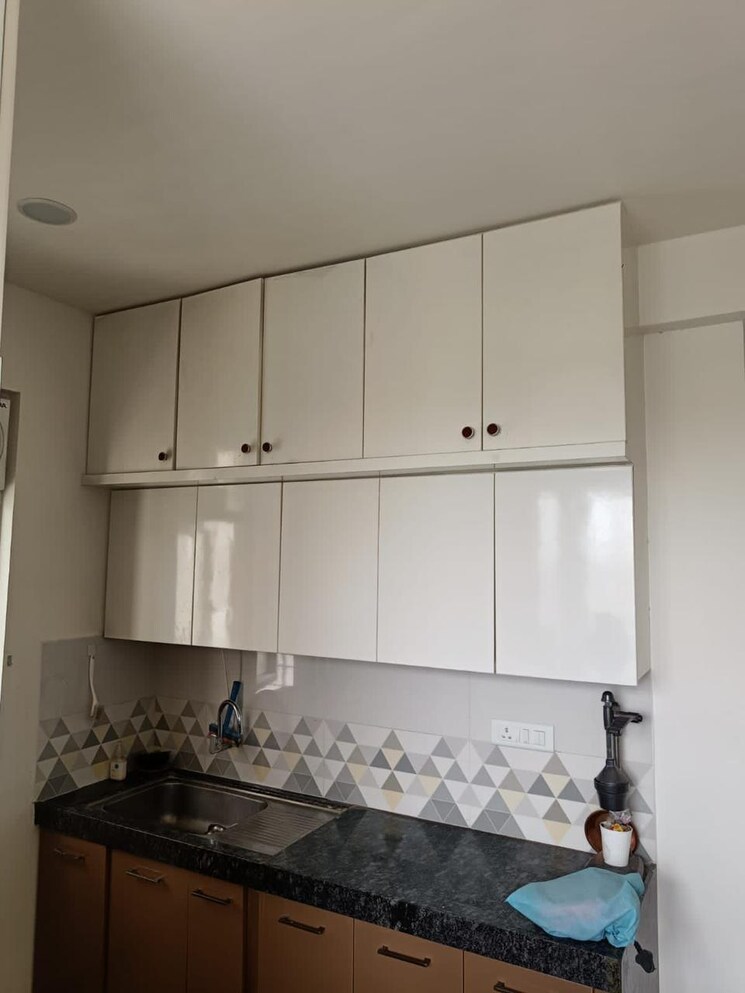 Bathroom, kalpataru-residency 3 Bedroom 1785 Sq.Ft. Apartment In Sanath Nagar Hyderabad 9811486