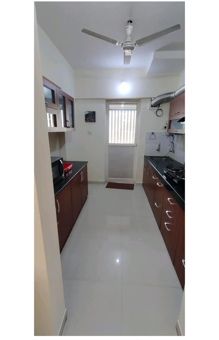 Kitchen, sheth-tiara 2.5 Bedroom 1295 Sq.Ft. Apartment In Wakad Pune 9811506