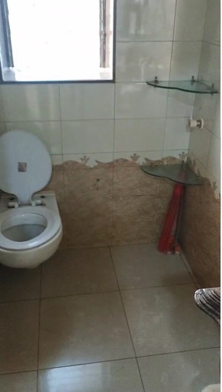 Bathroom, diamond-garden 2 Bedroom 1300 Sq.Ft. Apartment In Chembur Mumbai 9811505