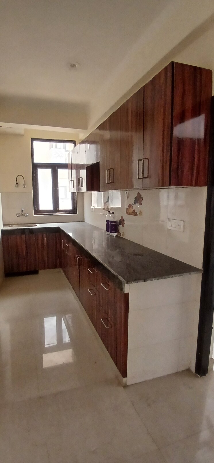 Kitchen, shyam-bankey-bihari-sharnam 3 Bedroom 1425 Sq.Ft. Apartment In Raj Nagar Extension Ghaziabad 9811530