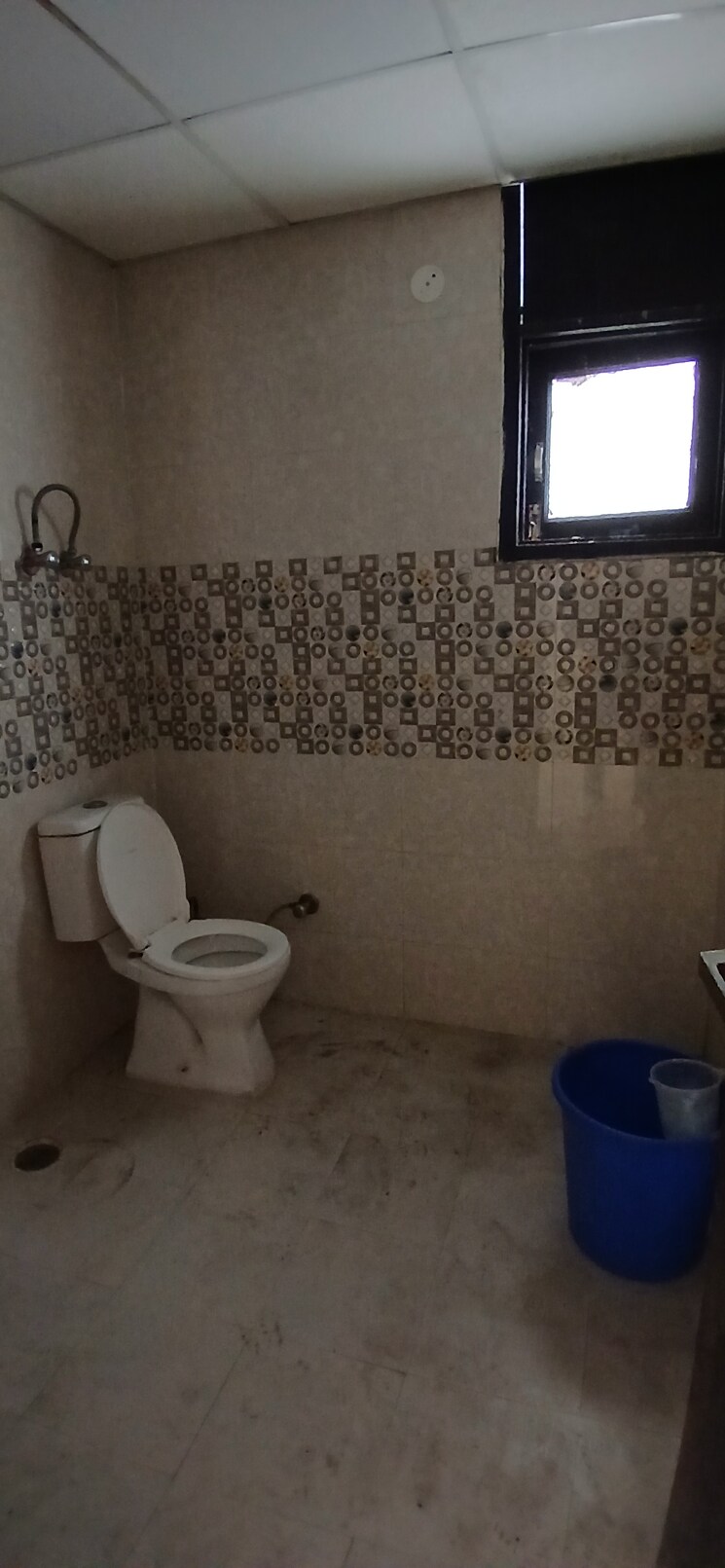 Bathroom, shyam-bankey-bihari-sharnam 3 Bedroom 1425 Sq.Ft. Apartment In Raj Nagar Extension Ghaziabad 9811530