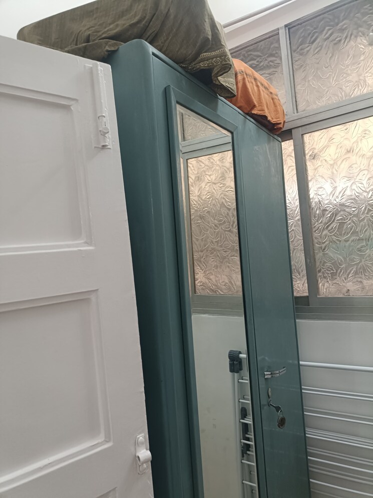 Balcony, shiv-apartments-matunga 1 RK 400 Sq.Ft. Apartment In Matunga Mumbai 9811552