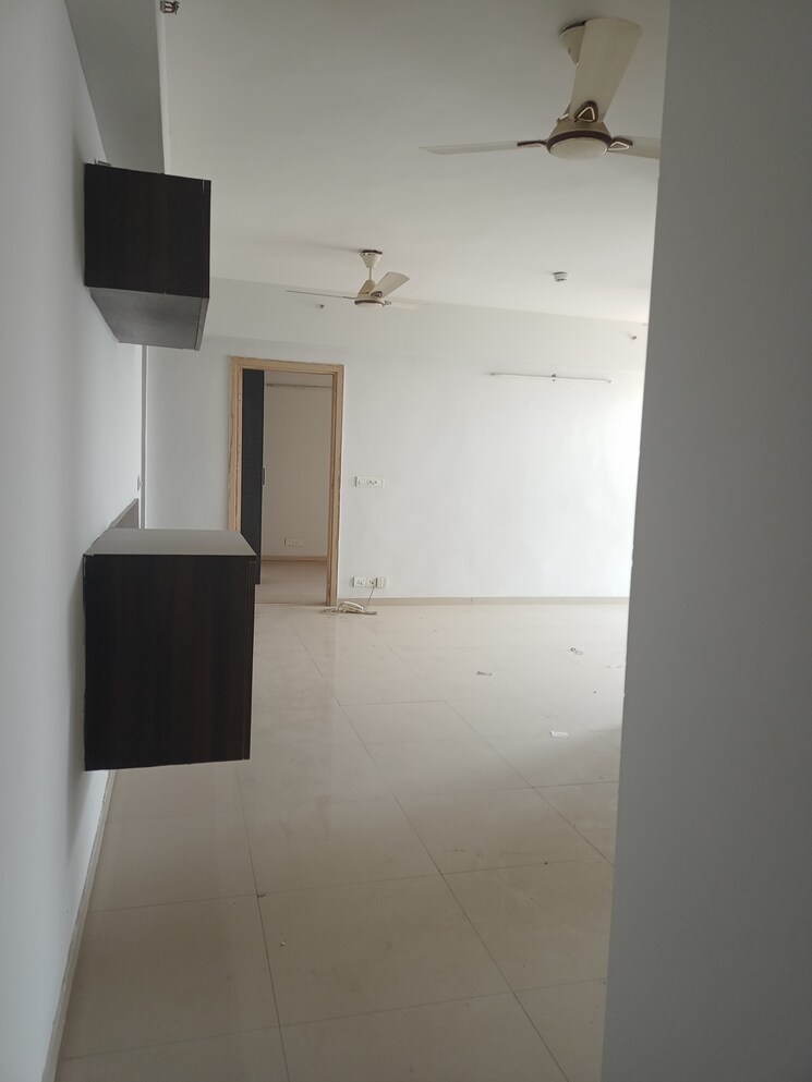 undefined, dlf-new-town-heights-i 3 Bedroom 1845 Sq.Ft. Apartment In Sector 90 Gurgaon 9811581