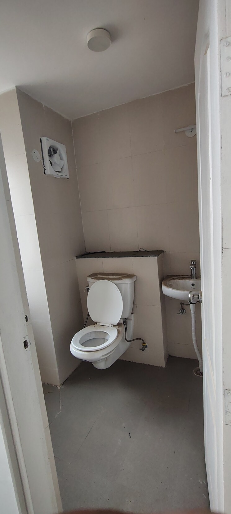 Bathroom, dah-greentech-nx-one 1 Bedroom 595 Sq.Ft. Apartment In Tech Zone 4 Greater Noida Greater Noida 9811614