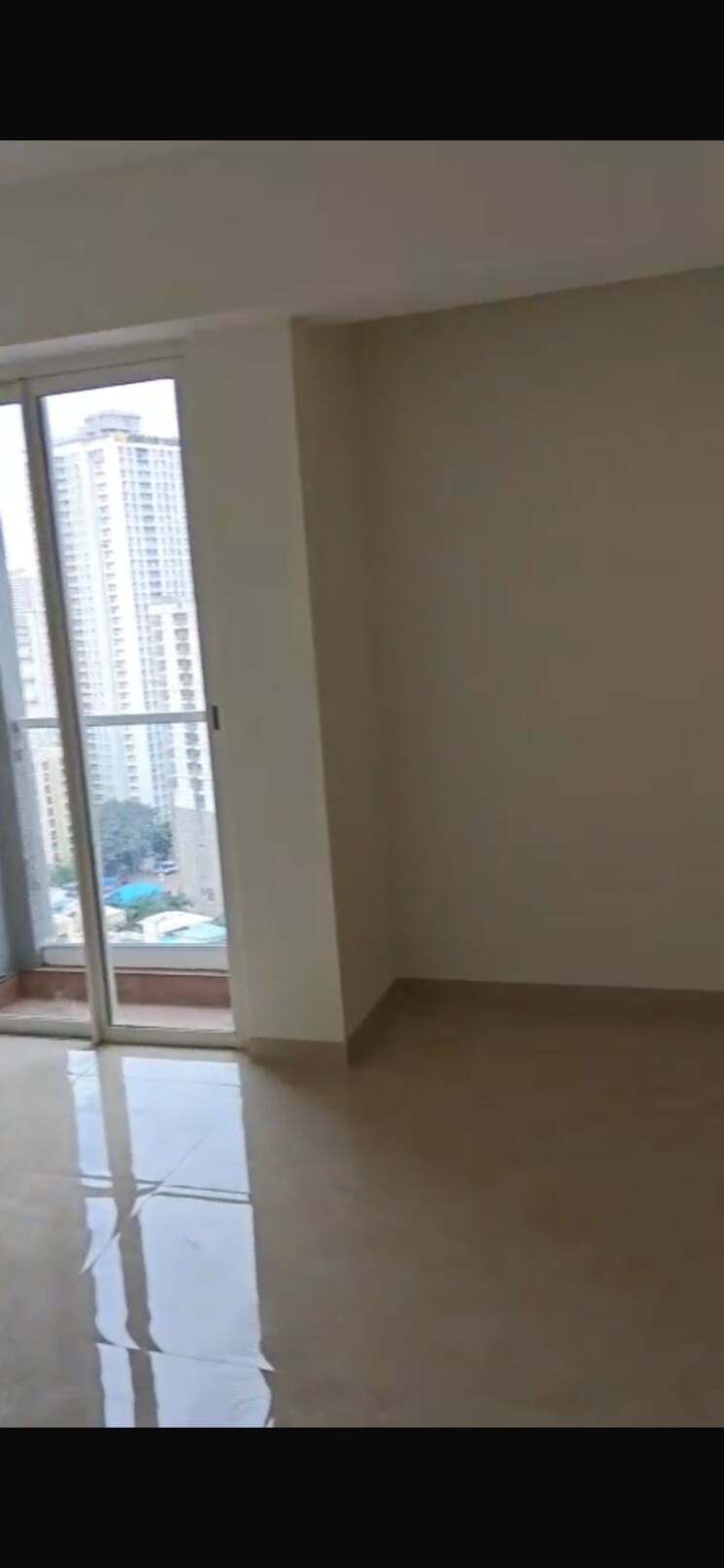 Room, indiabulls-one-indiabulls 2 Bedroom 1000 Sq.Ft. Apartment In Pokhran Road No Two Thane 9811723