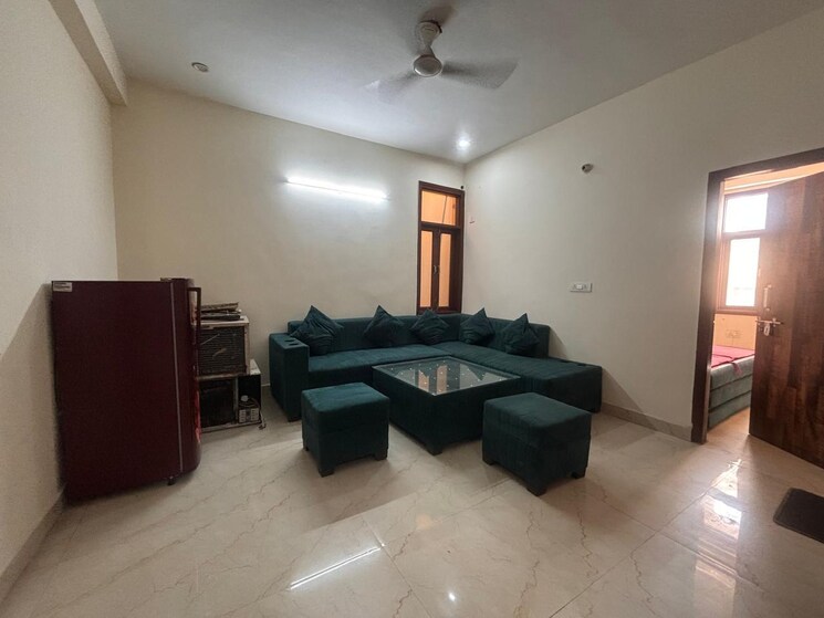 Living Room, saket 1 Bedroom 450 Sq.Ft. Builder Floor In Saket Delhi 9811771