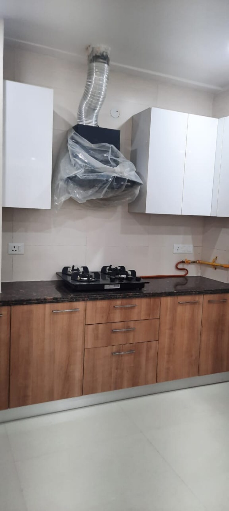 Kitchen, parx-laureate 4 Bedroom 3850 Sq.Ft. Apartment In Sector 108 Noida 9811790