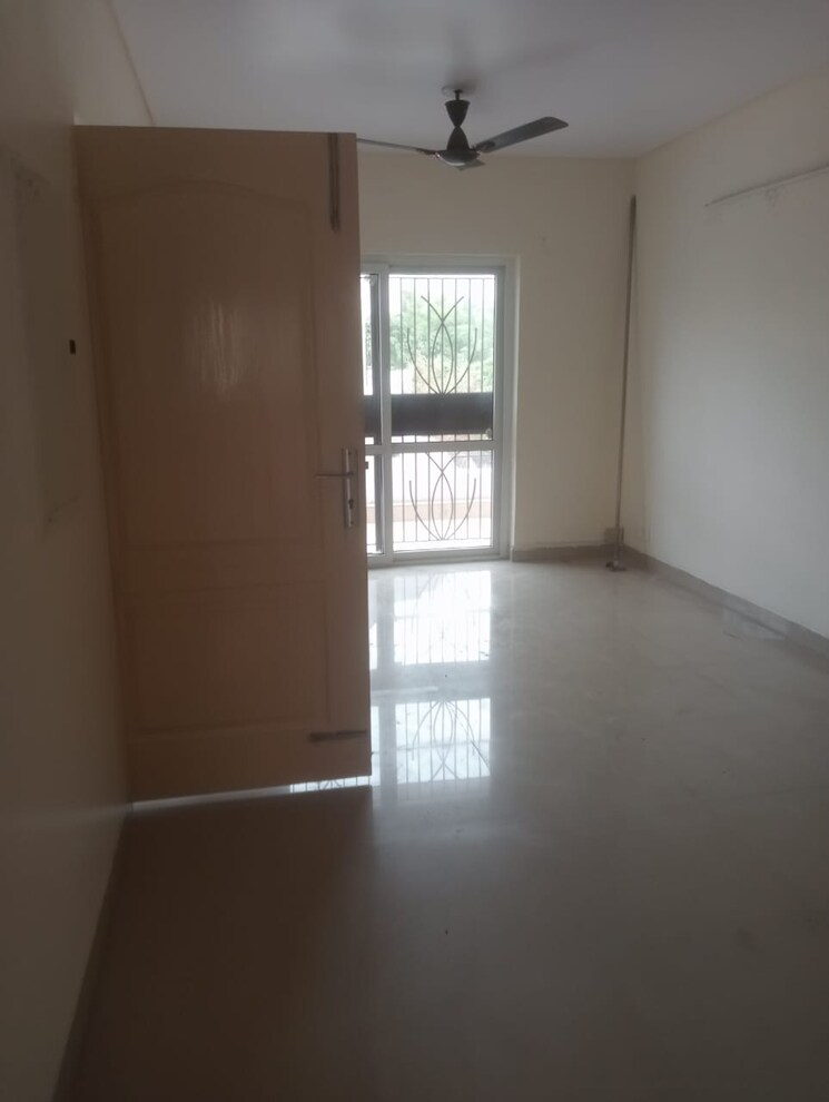 Room, bptp-park-elite-premium 3 Bedroom 1135 Sq.Ft. Apartment In Sector 84 Faridabad 9811888