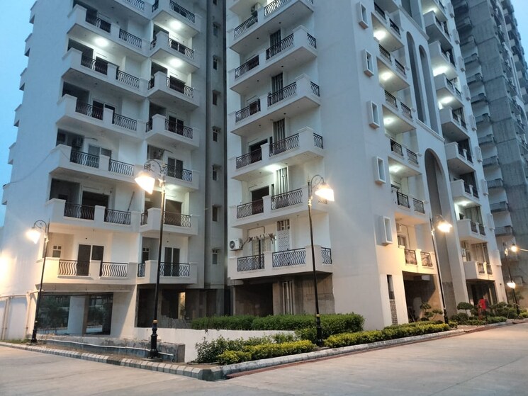 Exterior View, sector 150 3.5 Bedroom 1860 Sq.Ft. Apartment In Sector 150 Noida 9811883