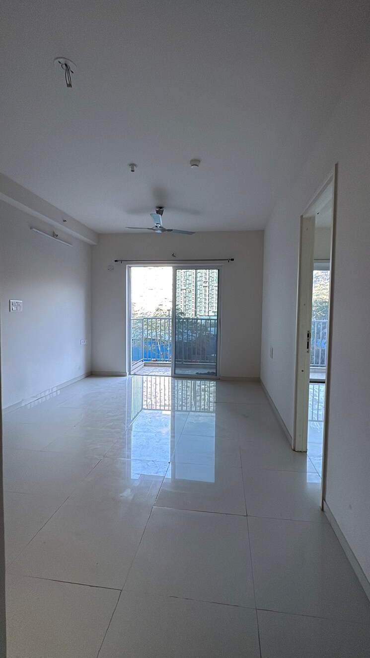 Room, godrej-hillside-2 3 Bedroom 850 Sq.Ft. Apartment In Mahalunge Pune 9811878