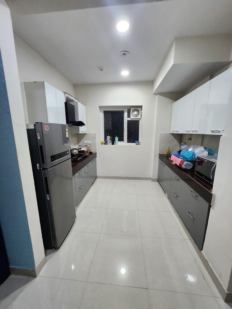 Kitchen, pareena-micasa 3 Bedroom 1999 Sq.Ft. Apartment In Sector 68 Gurgaon 9811926