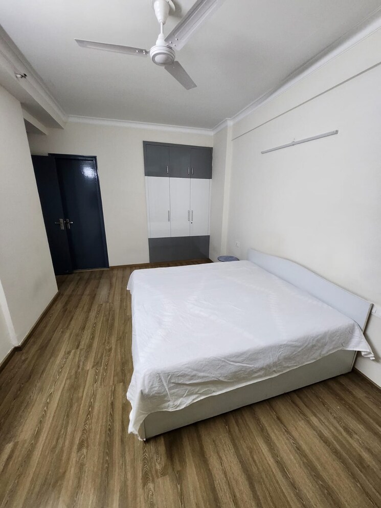 Bedroom, pareena-micasa 3 Bedroom 1999 Sq.Ft. Apartment In Sector 68 Gurgaon 9811926