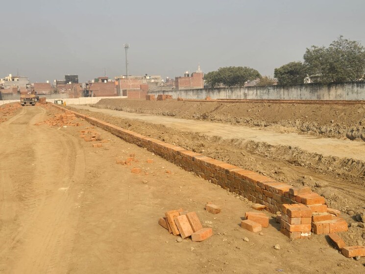 undefined, dadri  100 Sq.Yd. Plot In Dadri Greater Noida 9811920
