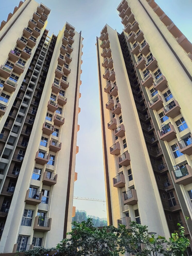 Cover Image, godrej-green-vistas 3 Bedroom 1100 Sq.Ft. Apartment In Mahalunge Pune 9811952
