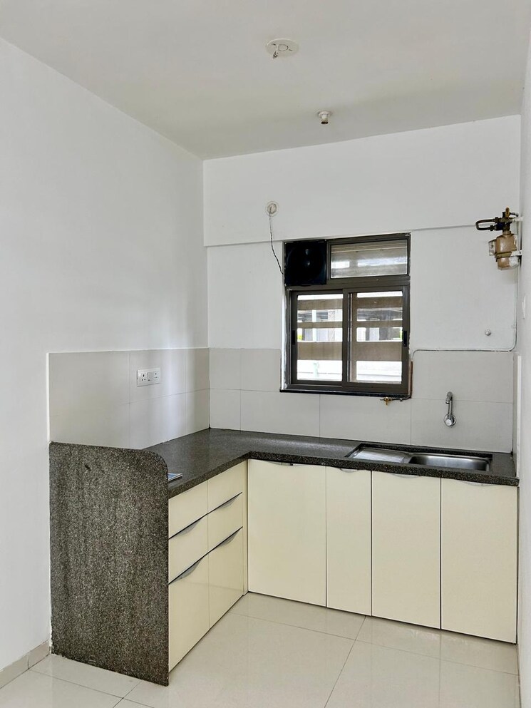 Kitchen, rohan-leher-ii 2 Bedroom 780 Sq.Ft. Apartment In Baner Pune 9812063