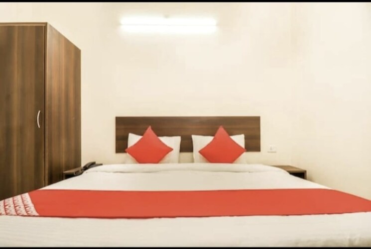 Bedroom, gomti nagar 6+ Bedroom 3600 Sq.Ft. Independent House In Gomti Nagar Lucknow 9812068