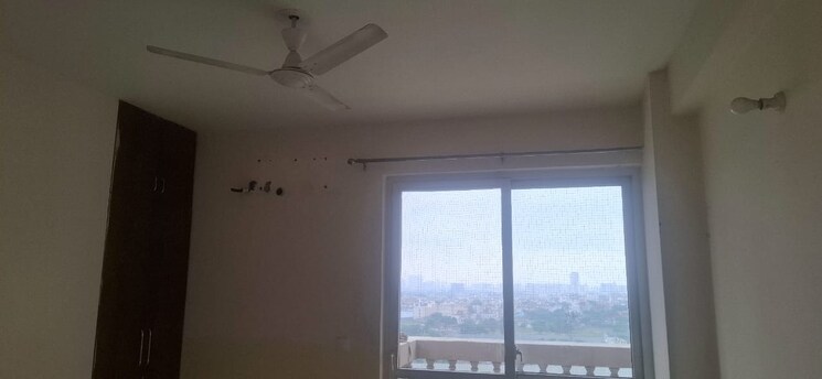 Room, smart-world-orchard 3 Bedroom 1680 Sq.Ft. Apartment In Sector 61 Gurgaon 9812087