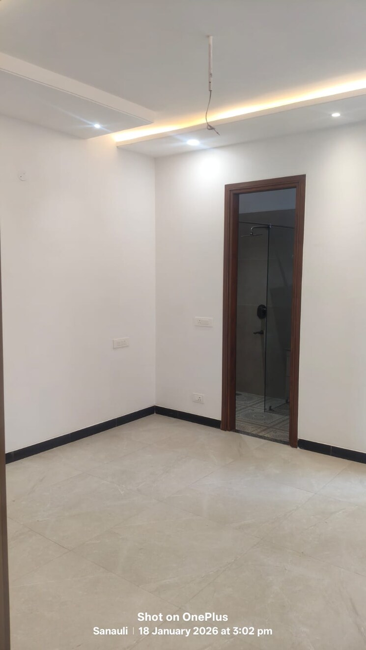 Cover Image, dhakoli 3 Bedroom 113 Sq.Yd. Apartment In Dhakoli Zirakpur 9812114