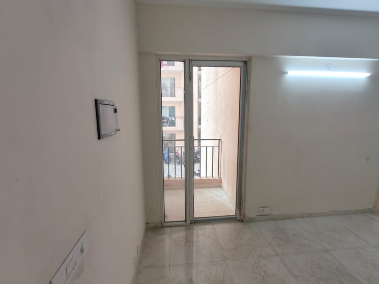 Room, mrg-the-balcony 2 Bedroom 645 Sq.Ft. Apartment In Sector 93 Gurgaon 9812124