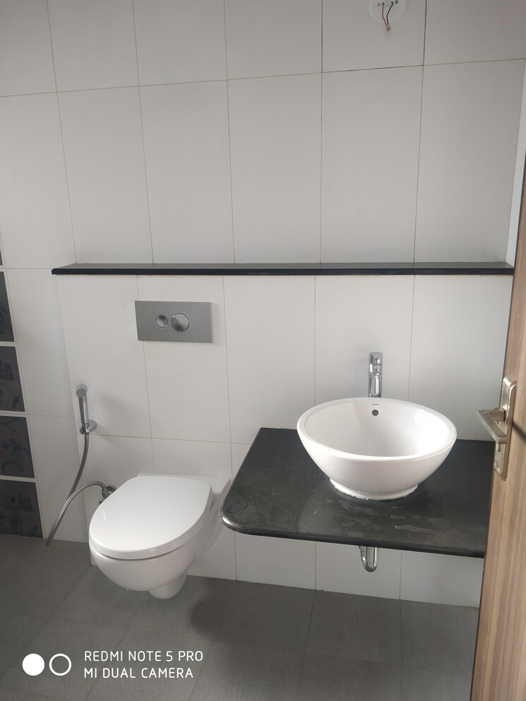 Bathroom, kolte-patil-24k-sereno 2 Bedroom 1150 Sq.Ft. Apartment In Baner Pune 9812132