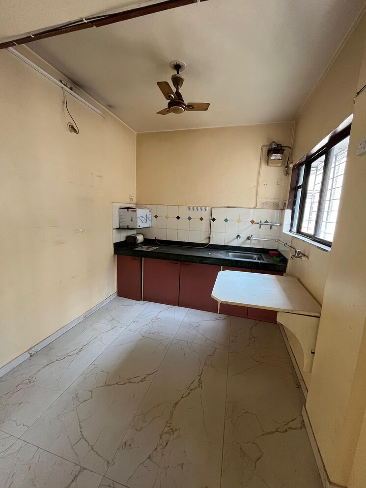 Kitchen, varanasi-society 1 Bedroom 650 Sq.Ft. Apartment In Warje Pune 9812193