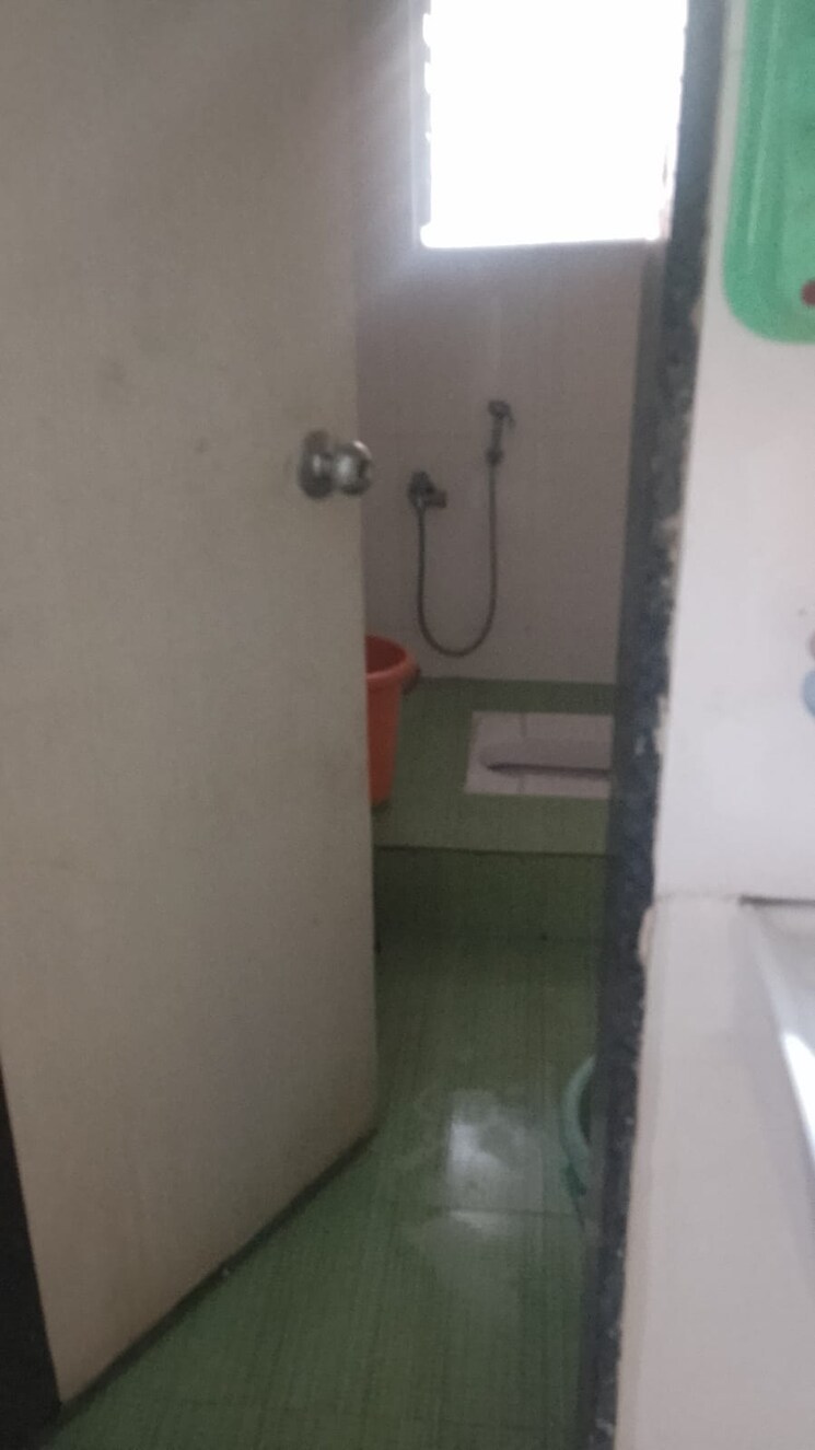 Bathroom, megh-malhar-apartment 3 Bedroom 1400 Sq.Ft. Apartment In Warje Pune 9812224